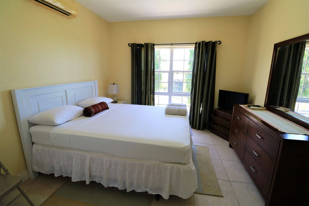 Ixora Villa 4 - Le Chateau Tobago - Villa 4 - Bedroom 3
